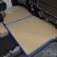 Автомобильные коврики EVA на Nissan Serena III C25 пр.руль (2005-2010)