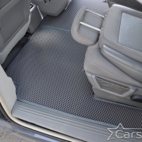 Автомобильные коврики EVA на Chrysler Grand Voyager V (2008->) 2 ряд: кресла 1+1 не убираются в пол