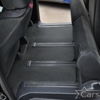 Двухслойные коврики EVA на Toyota Noah-Voxy II пр.руль (2007-2015) 2 ряд - без прохода